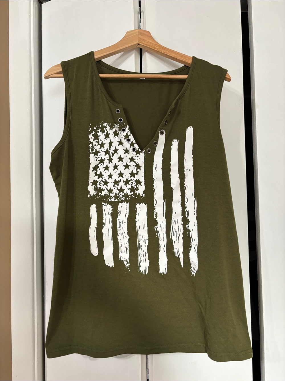 Unbranded Olive Green Sleeveless V-Neck American Flag Graphic Top